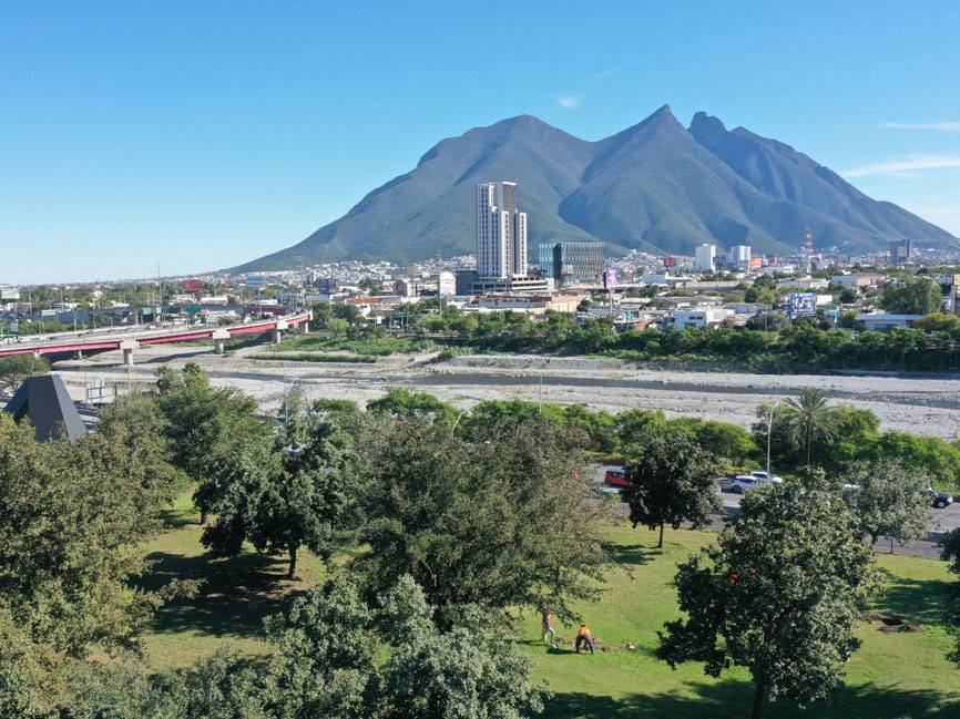 Paisajismo: Parque Fundidora en Monterrey, N.L. — Grupo ESAGA